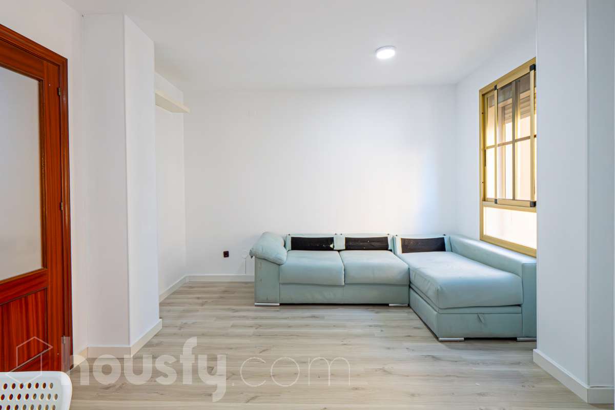 Piso en venta en AV VELAZQUEZ, Carretera de Cádiz, Málaga-2