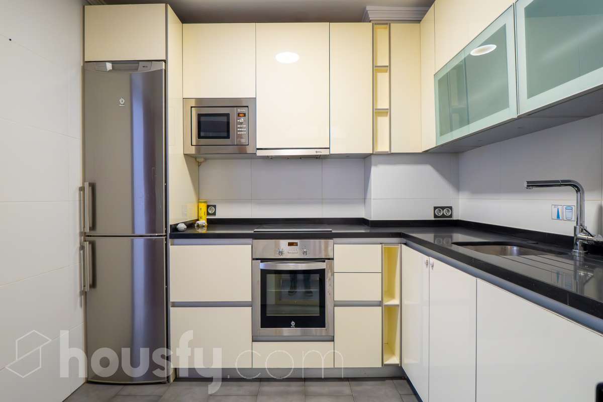 Piso en venta en AV VELAZQUEZ, Carretera de Cádiz, Málaga-0