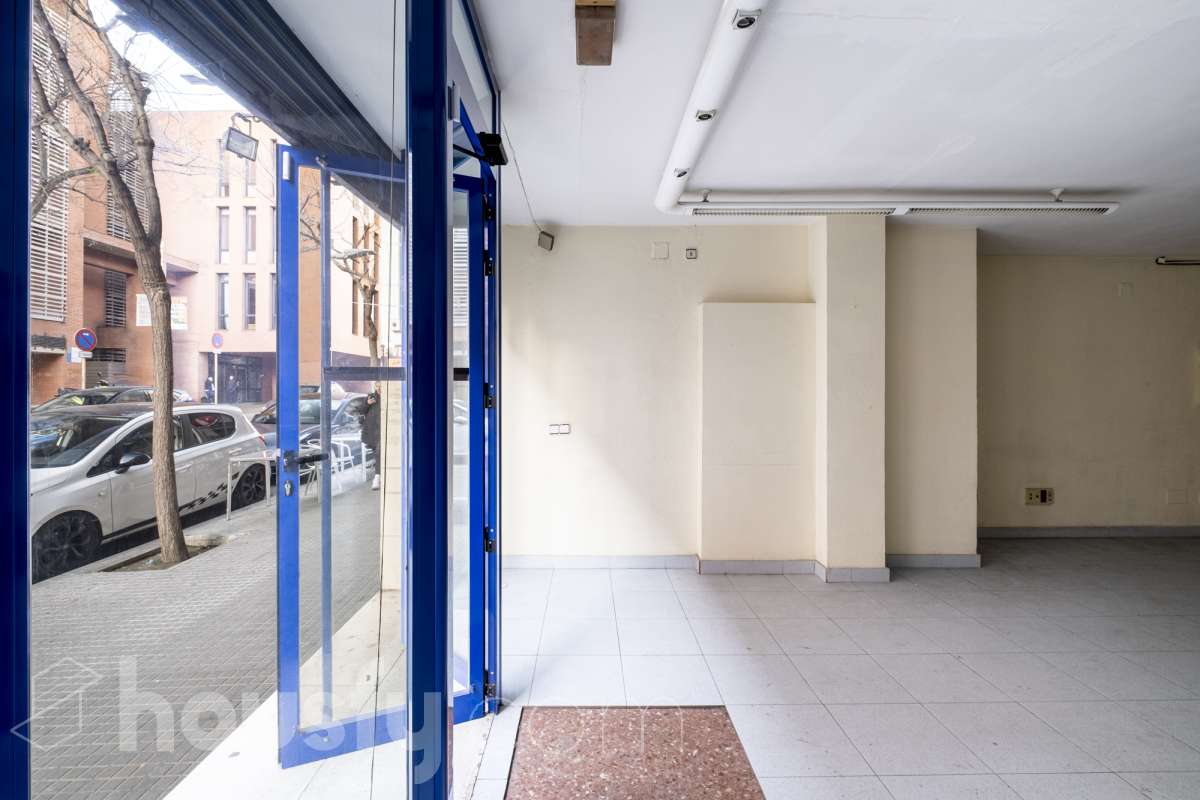 Local en venta en Carrer de Mossèn Andreu,  Cornellà de Llobregat-4
