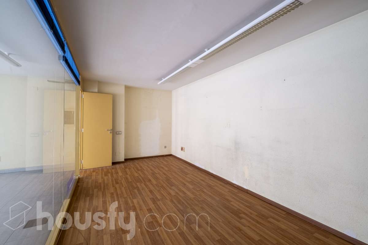 Local en venta en Carrer de Mossèn Andreu,  Cornellà de Llobregat-3