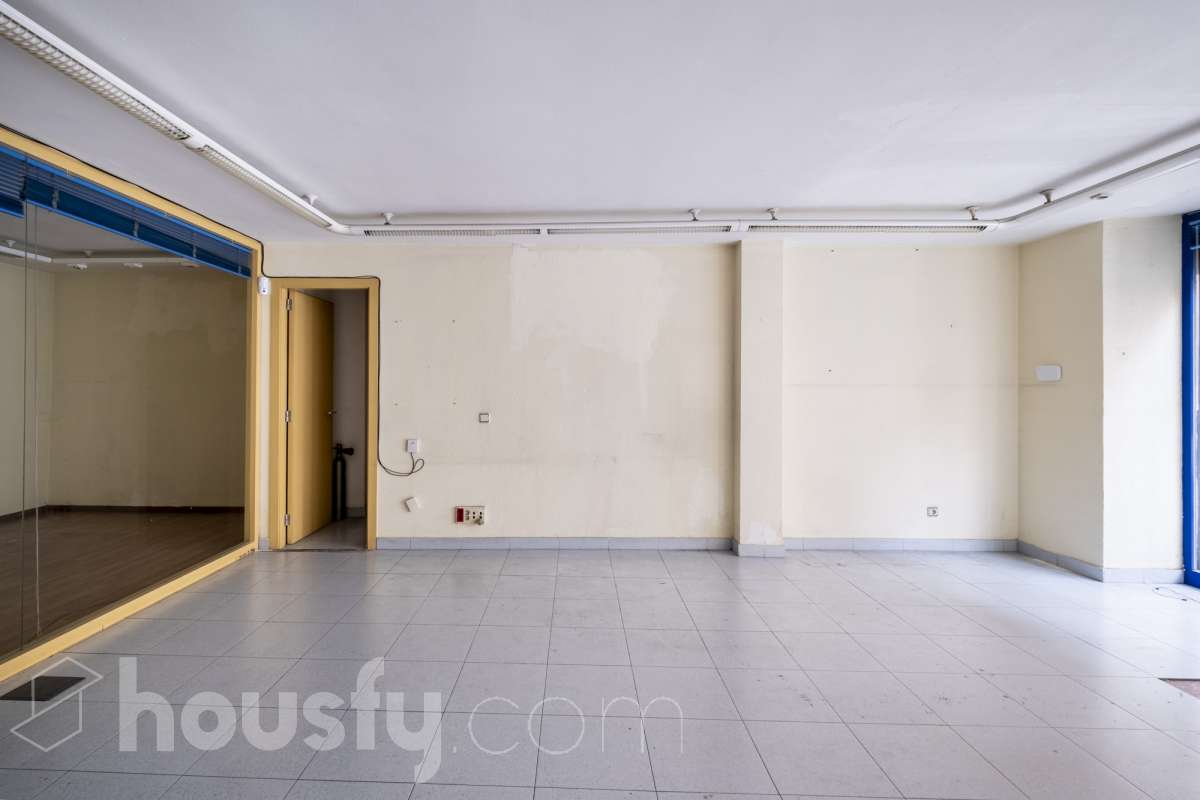 Local en venta en Carrer de Mossèn Andreu,  Cornellà de Llobregat-4