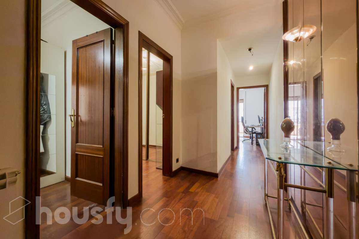 Piso en venta en CL SARDENYA, Horta Guinardó, Barcelona-2