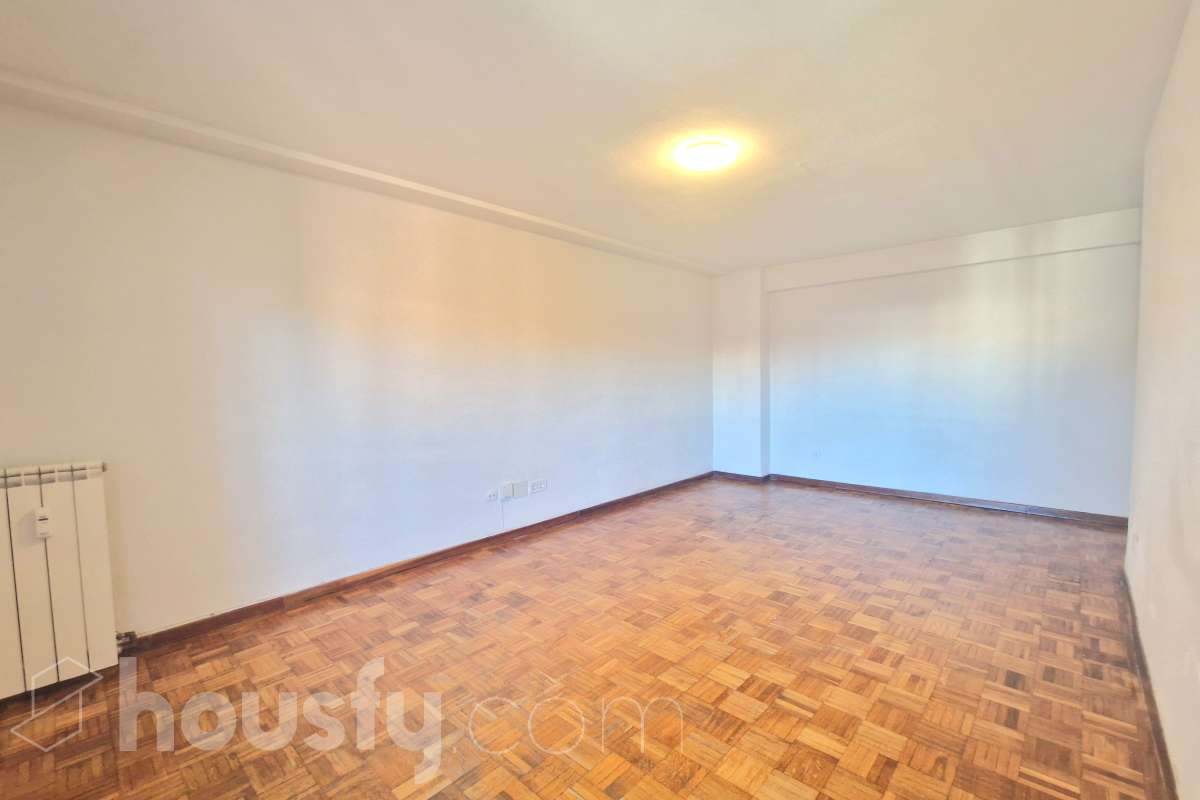 Piso en alquiler en Calle del Poeta Blas de Otero, Ciudad Lineal, Madrid-2