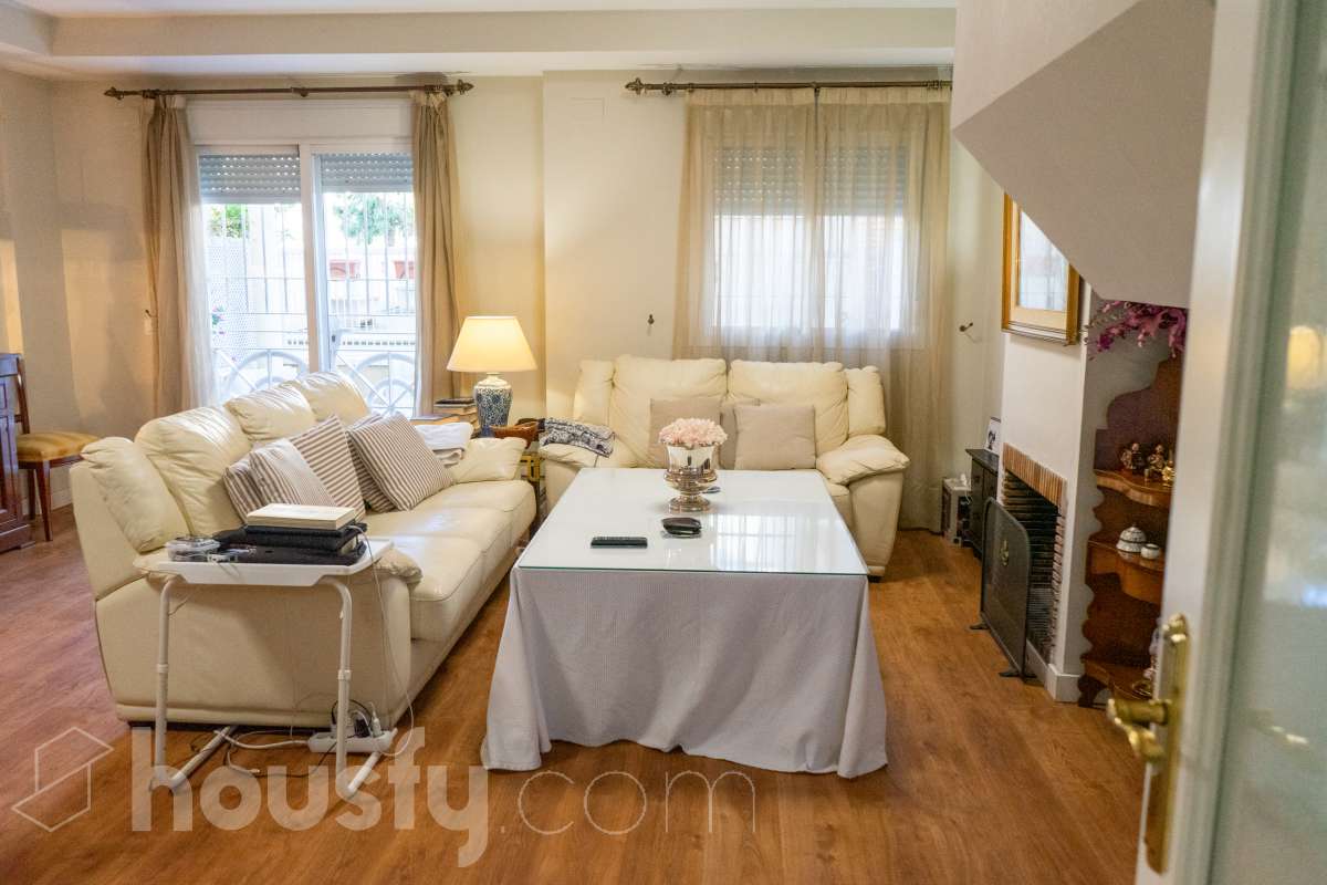 Casa en venta en Calle Maimónides,  Bormujos-2