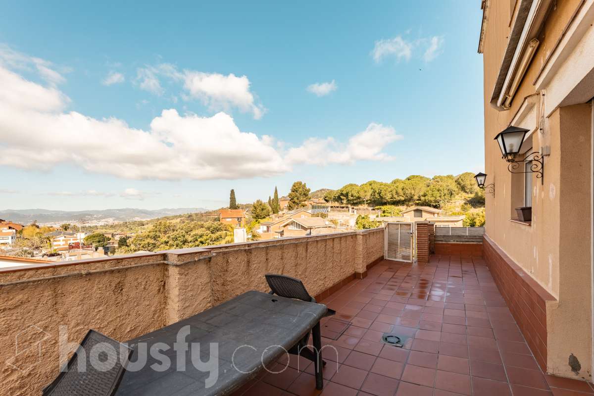 Piso en venta en CL BATISTA I ROCA,  Sant Just Desvern-2