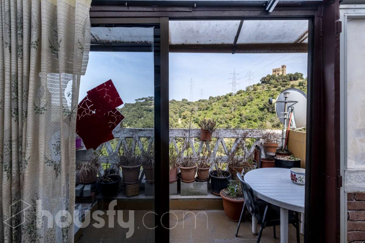 Piso en venta en Pasaje Pruit, Nou Barris, Barcelona-1