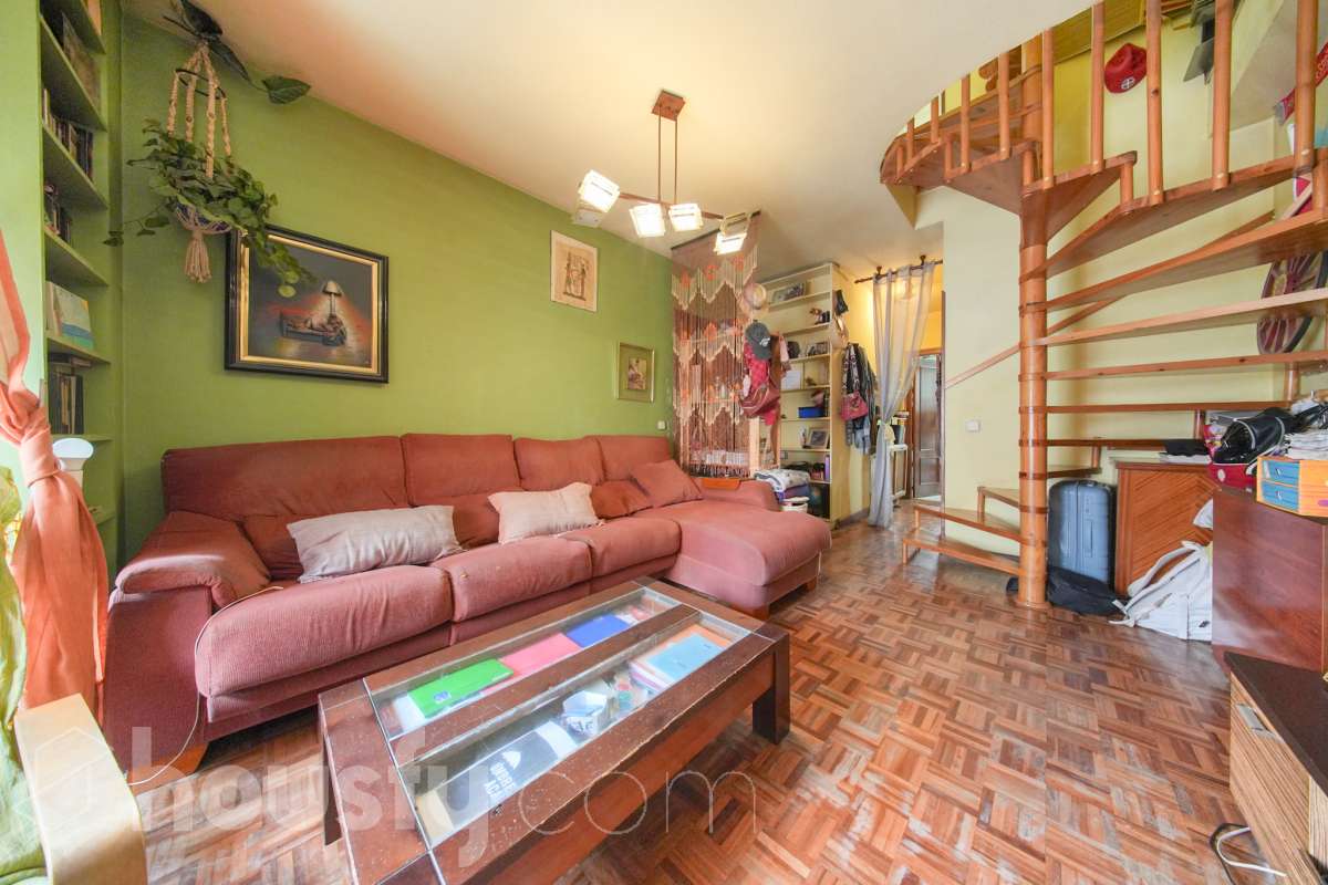 Piso en venta en Calle de Julia Mediavilla, Puente de Vallecas, Madrid-2