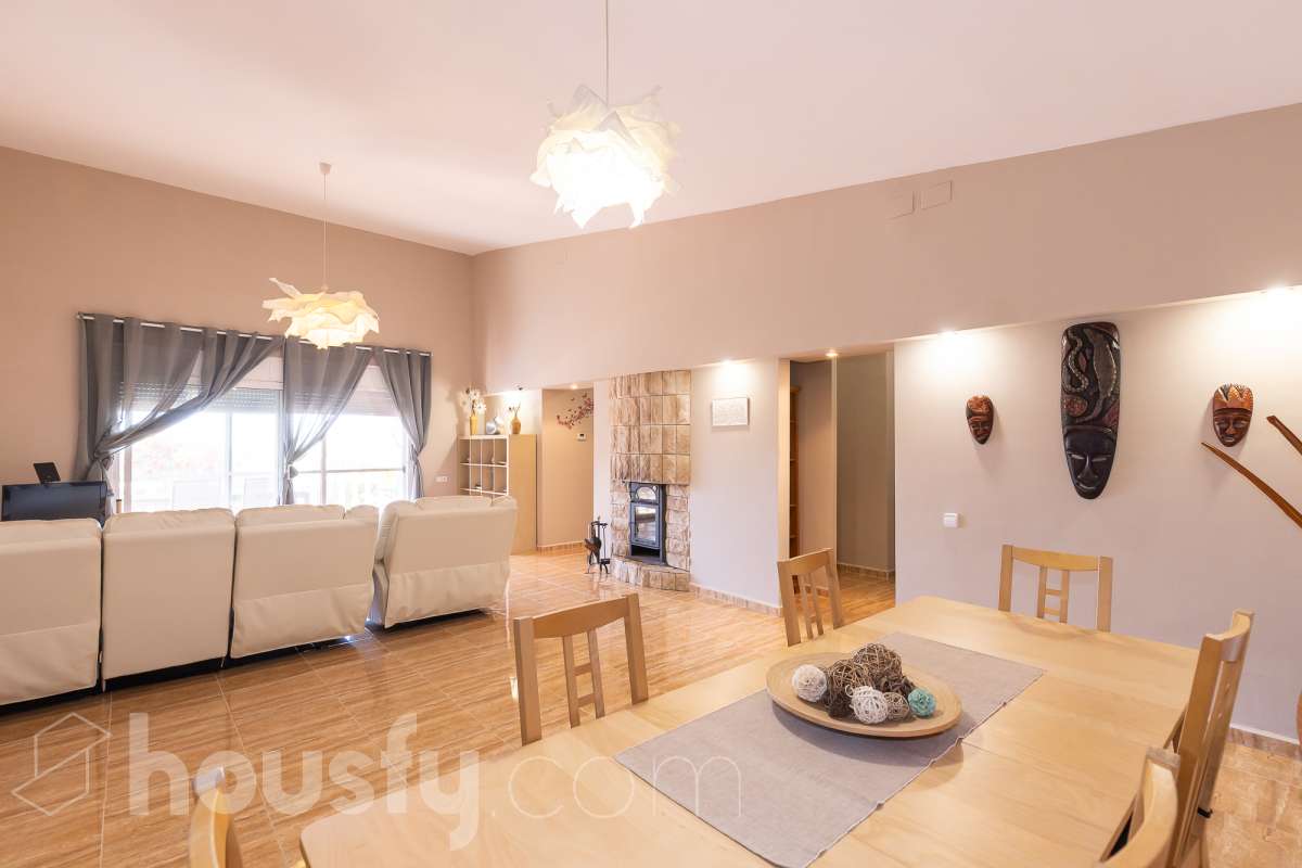 Casa en venta en Calle Girona,  Aiguamurcia-4