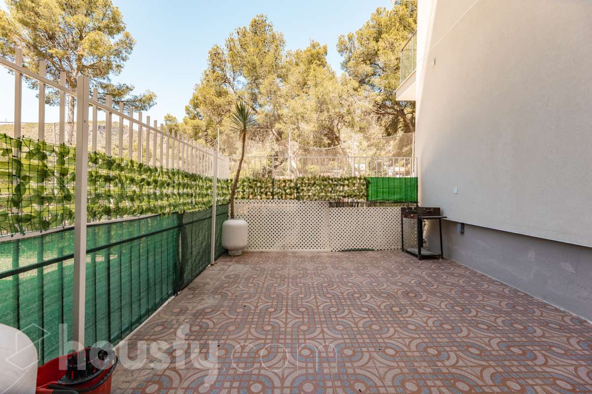 Piso en venta en Carrer de Bécquer,  Castelldefels-1