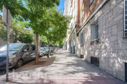 Piso en Calle Andres Torrejon
