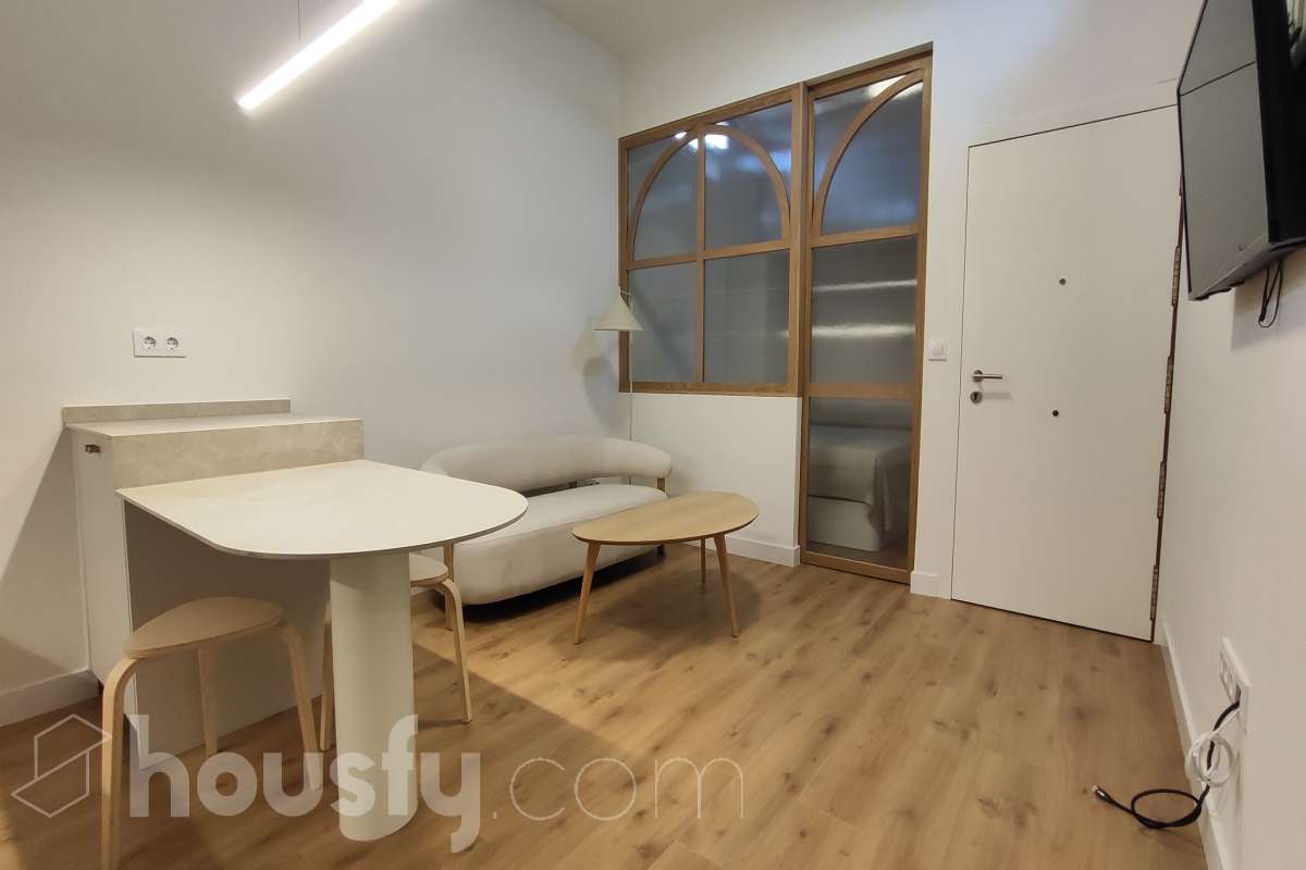 Piso en alquiler en Calle del Espíritu Santo, Centro, Madrid-2