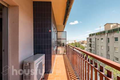 Piso en Avinguda de la Mare de Déu de Montserrat
