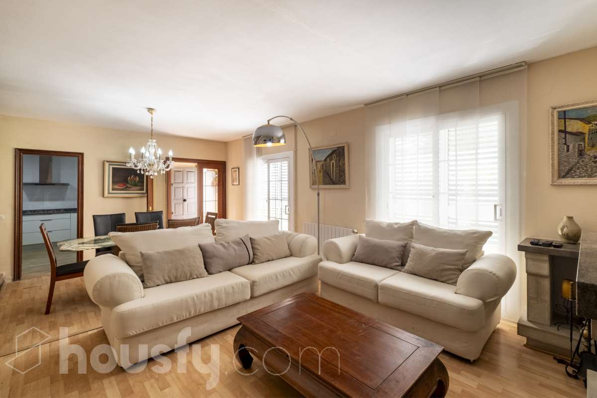 Casa en venta en Carrer Garbí,  Castellbisbal-3