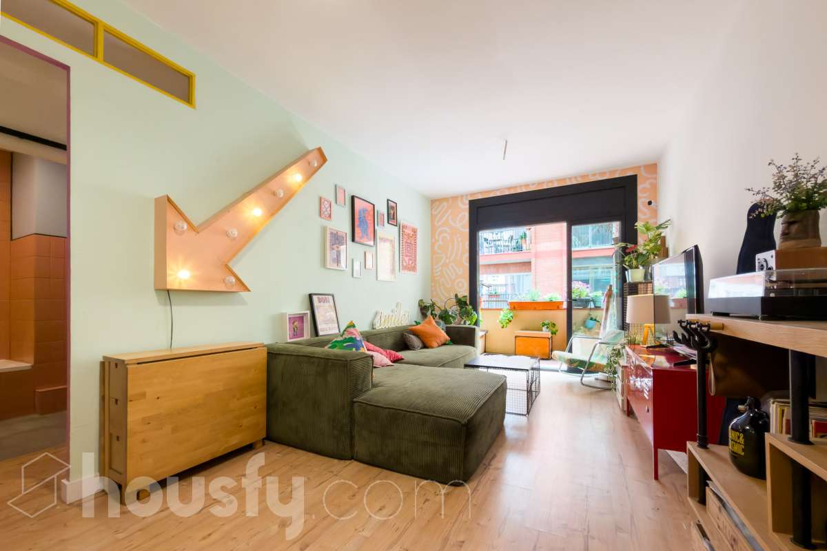 Piso en venta en Carrer de Piquer, Sants-Montjuïc, Barcelona-1
