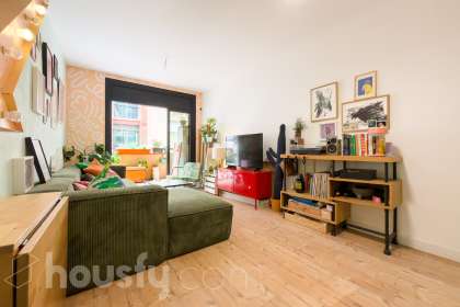 Piso en venta en Carrer de Piquer, El Poble Sec - Parc de Montjuïc, Barcelona-0