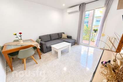 Piso en venta en CL PALLARS, El Poblenou, Barcelona-0