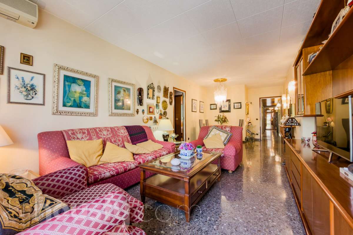 Piso en venta en CL SARDENYA, Eixample, Barcelona-4