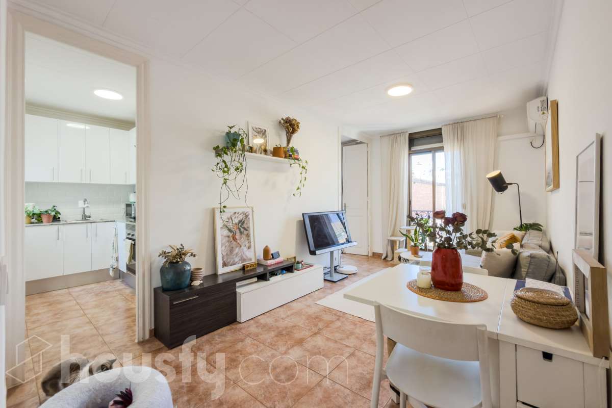 Piso en venta en Carrer de Bassegoda, Sants-Montjuïc, Barcelona-2