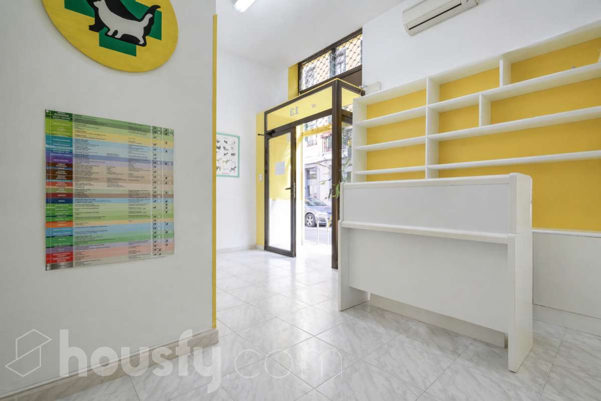 Local en venta en Calle de Malcampo, Chamartín, Madrid-0