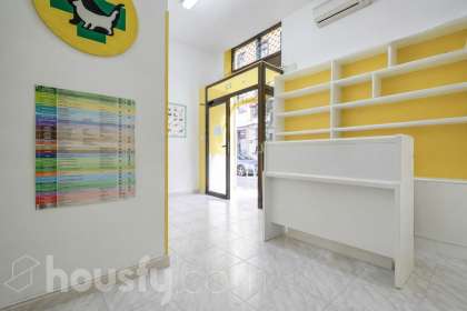 Local en venta en Calle de Malcampo, Ciudad Jardín, Madrid-0