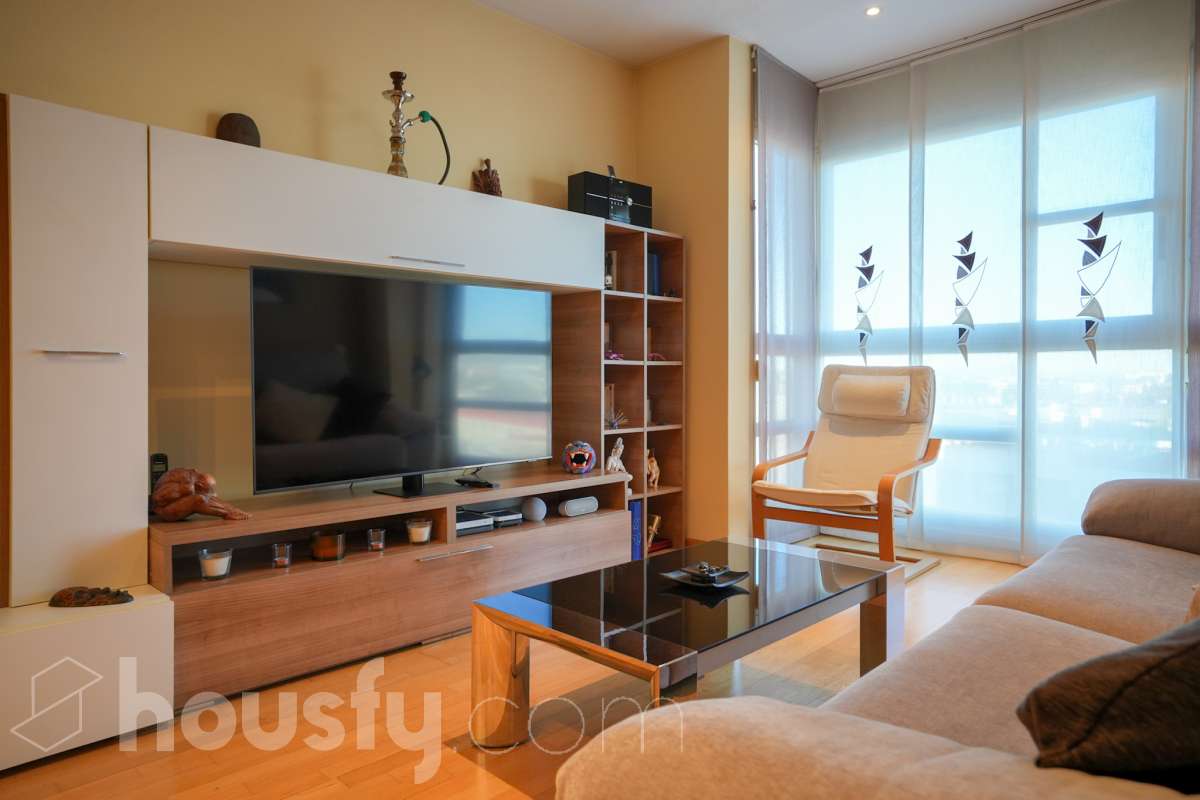 Piso en venta en C. Pirra, San Blas, Madrid-3