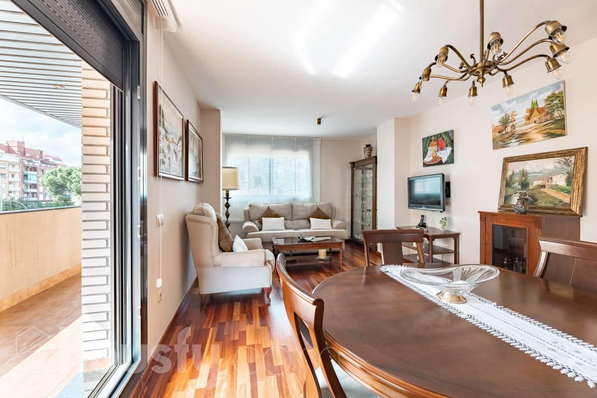 Piso en venta en El Gall,  Esplugues de Llobregat-1