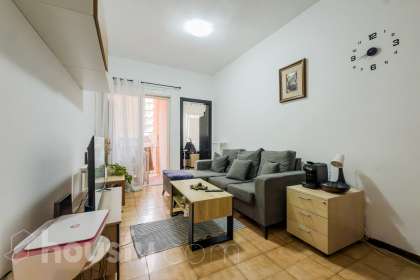 Piso en venta en Carrer de los Castillejos, El Baix Guinardó, Barcelona-0