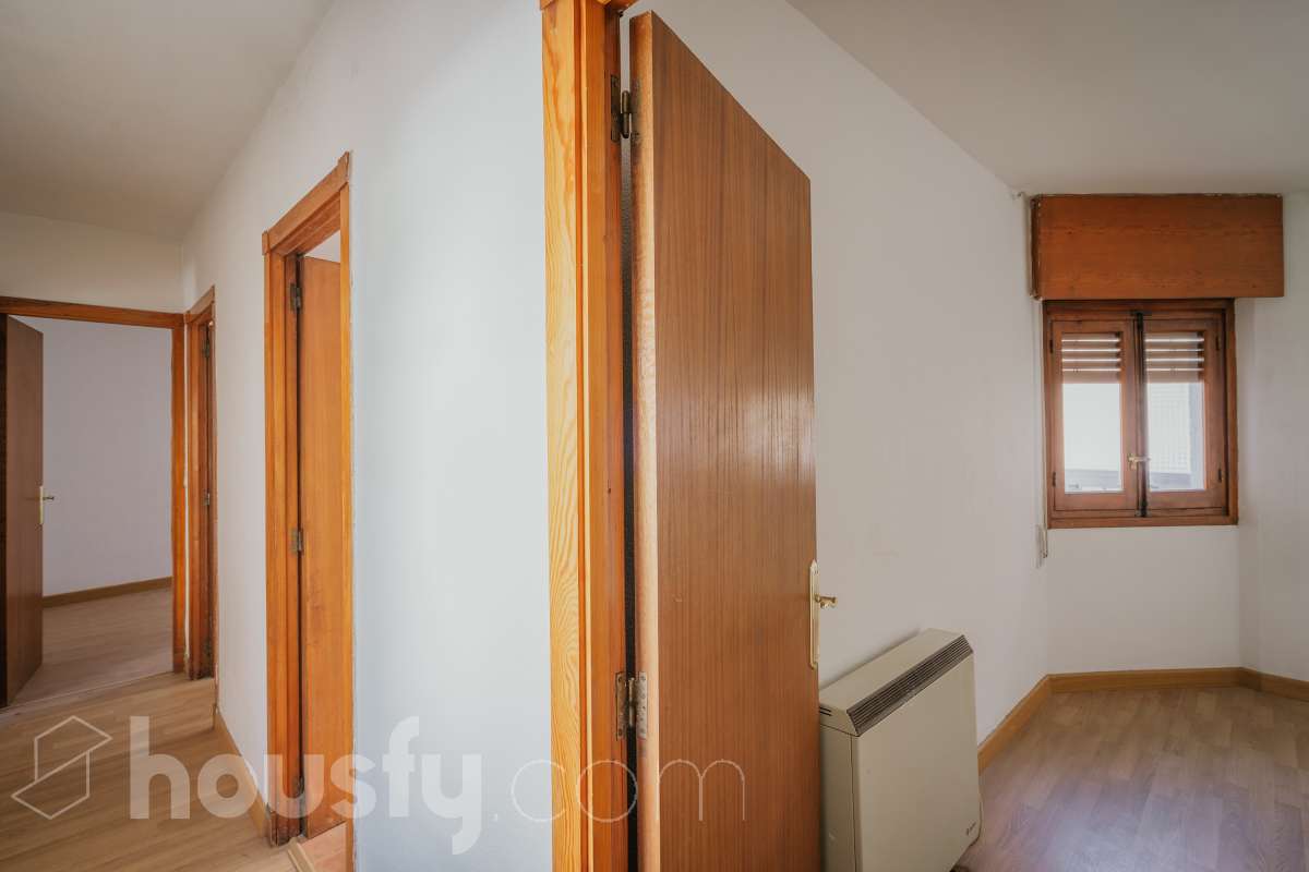 Piso en venta en CL MALCONSEJO-DEL,  Segovia-4