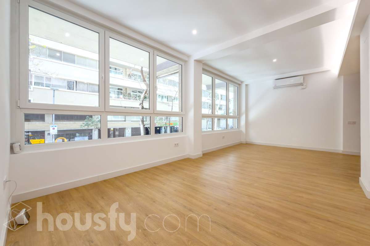 Piso en venta en Carrer d'Aribau, Sarrià-Sant Gervasi, Barcelona-1