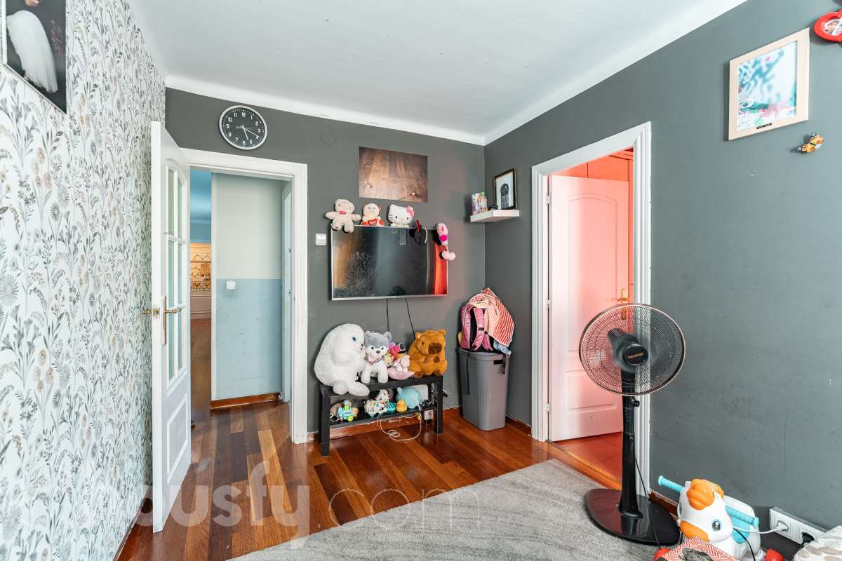 Piso en venta en CL DOCTOR PI I MOLIST, Nou Barris, Barcelona-2