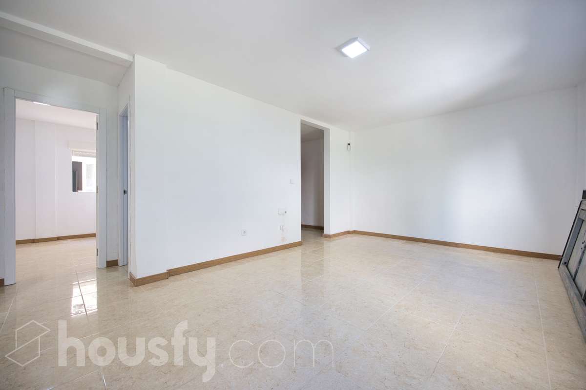 Piso en venta en CL MARQUES DE SANTILLANA, Virgen del Remedio-Juan Xxiii, Alicante / Alacant-0