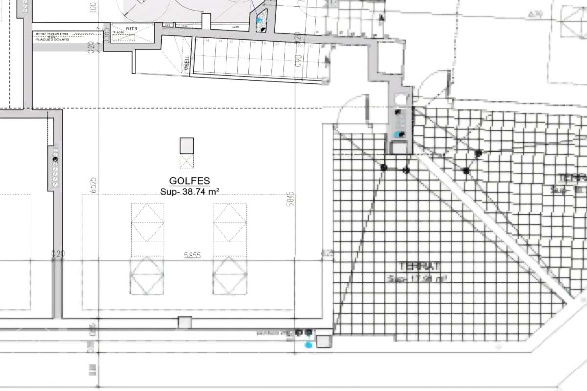 Ático en venta en Carrer Ramon i Cajal,  Cornellà de Llobregat-2