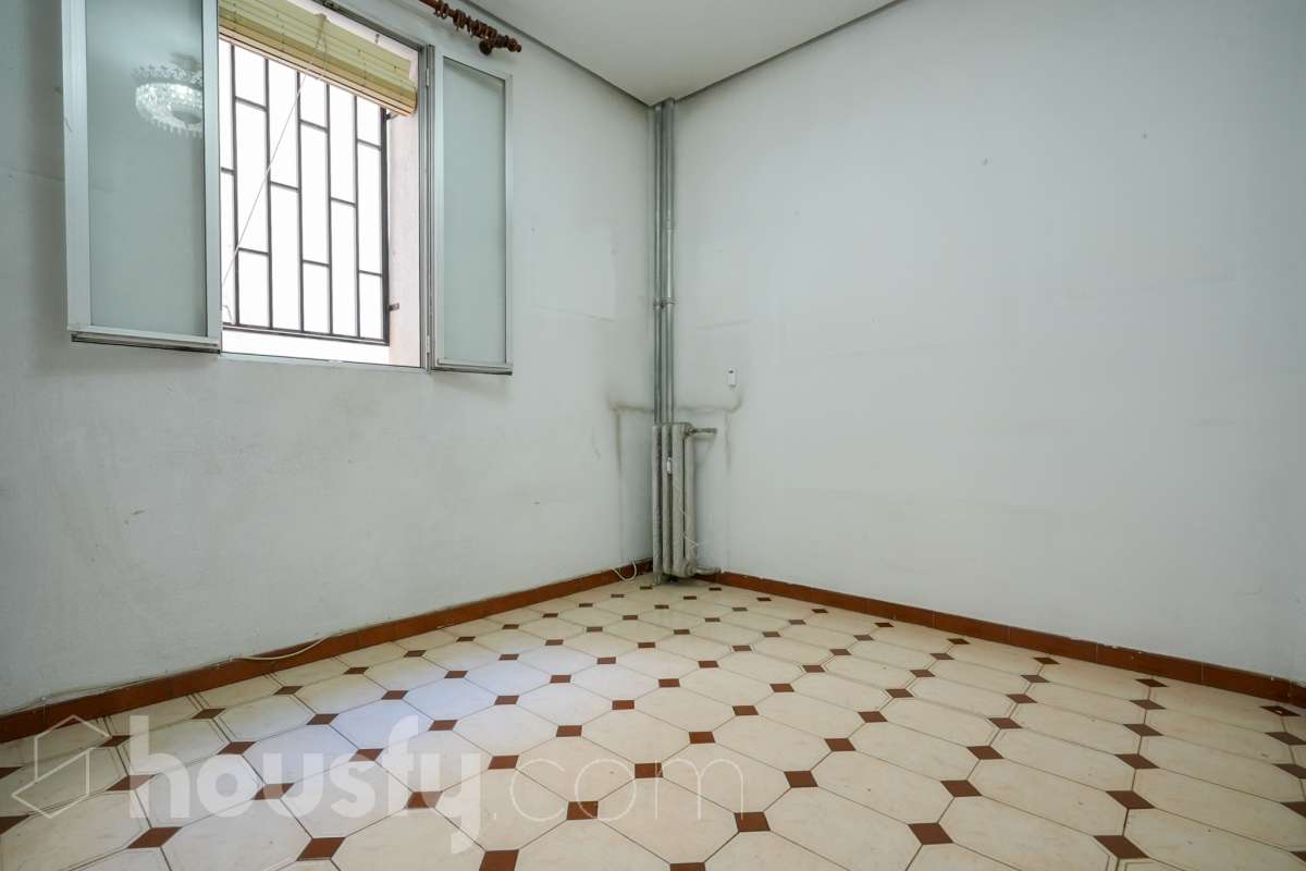 Piso en venta en Calle de Benito Gutiérrez, Moncloa, Madrid-0