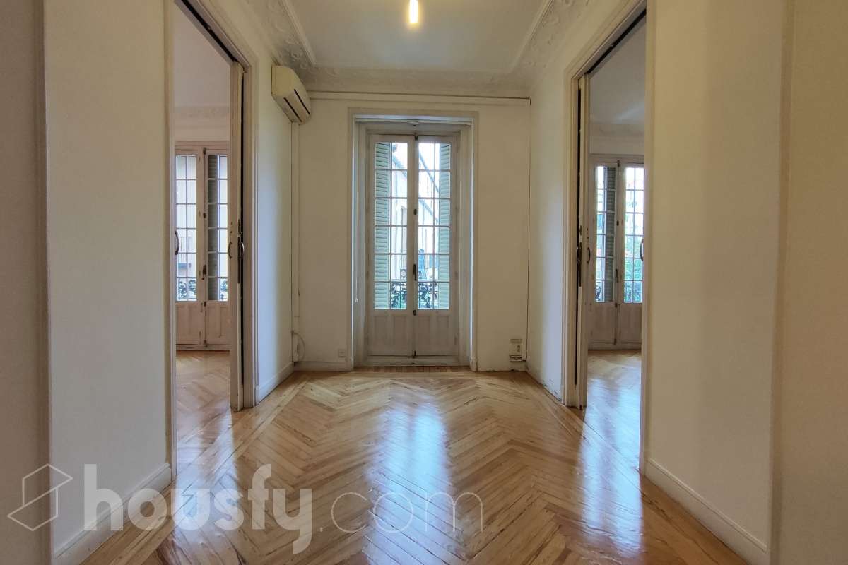 Local en alquiler en Calle de Hortaleza, Centro, Madrid-0