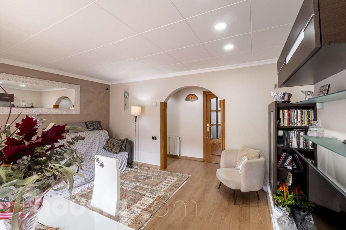 Piso en venta en PS VALLDAURA, Nou Barris, Barcelona-3