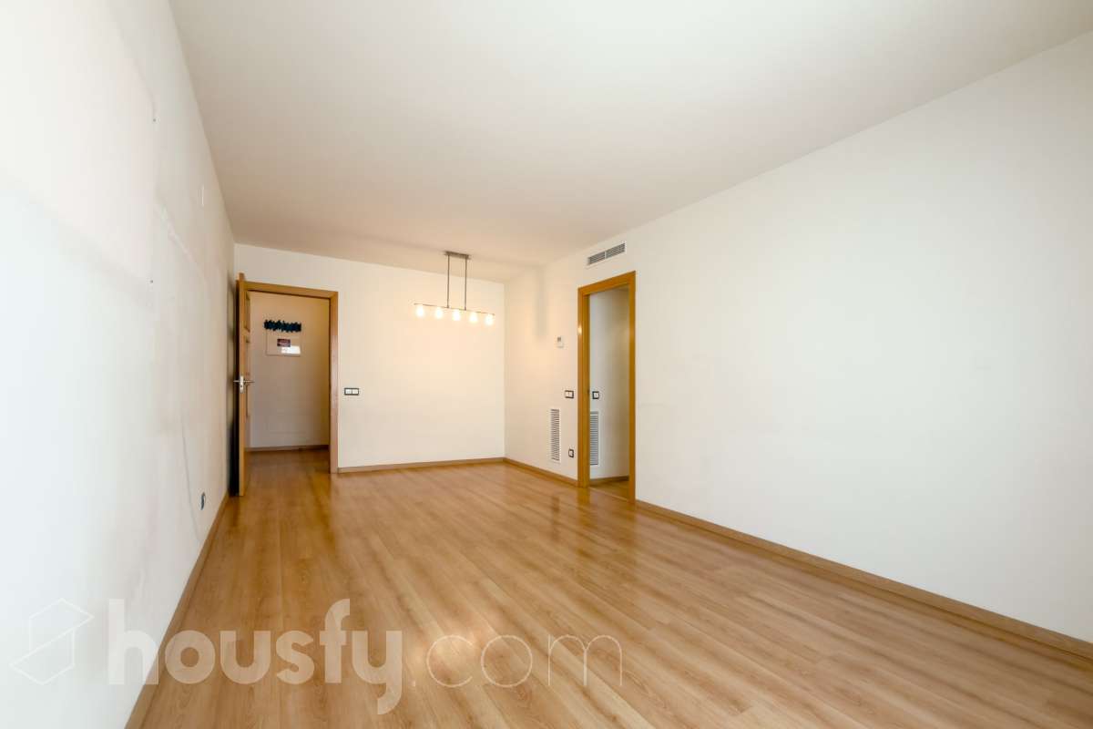 Piso en venta en Carrer d'en Baró,  Santa Coloma de Gramenet-3