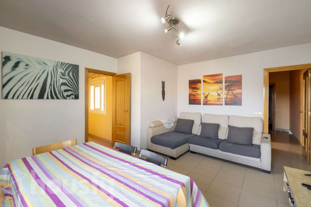 Piso en venta en Carrer Oriental, Can Serra - Pubilla Cases, L'Hospitalet de Llobregat-3