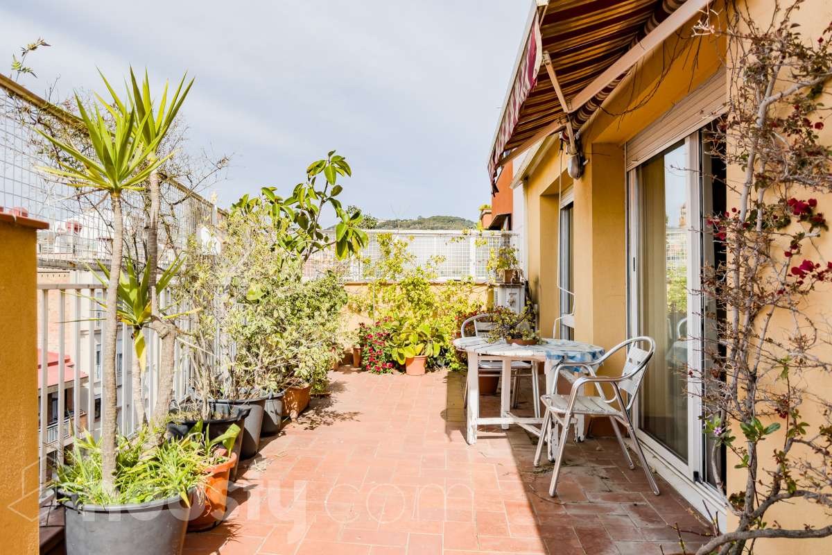 Piso en venta en CL DOS DE MAIG, Sant Martí, Barcelona-2