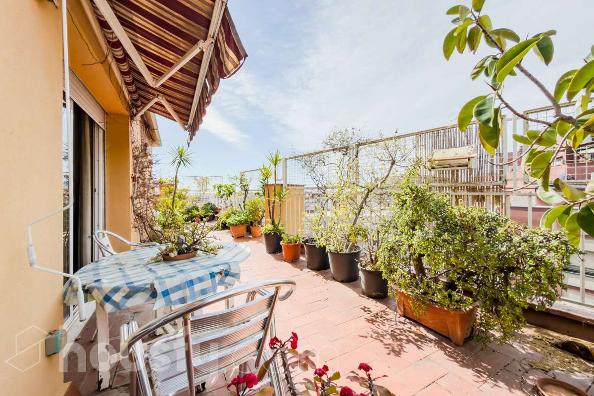 Piso en venta en CL DOS DE MAIG, Sant Martí, Barcelona-1