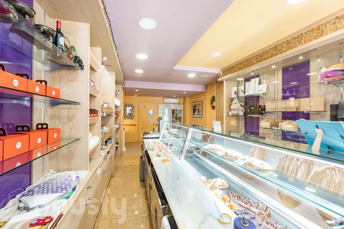 Bajo en venta en CL BISCAIA, Sant Andreu, Barcelona-4