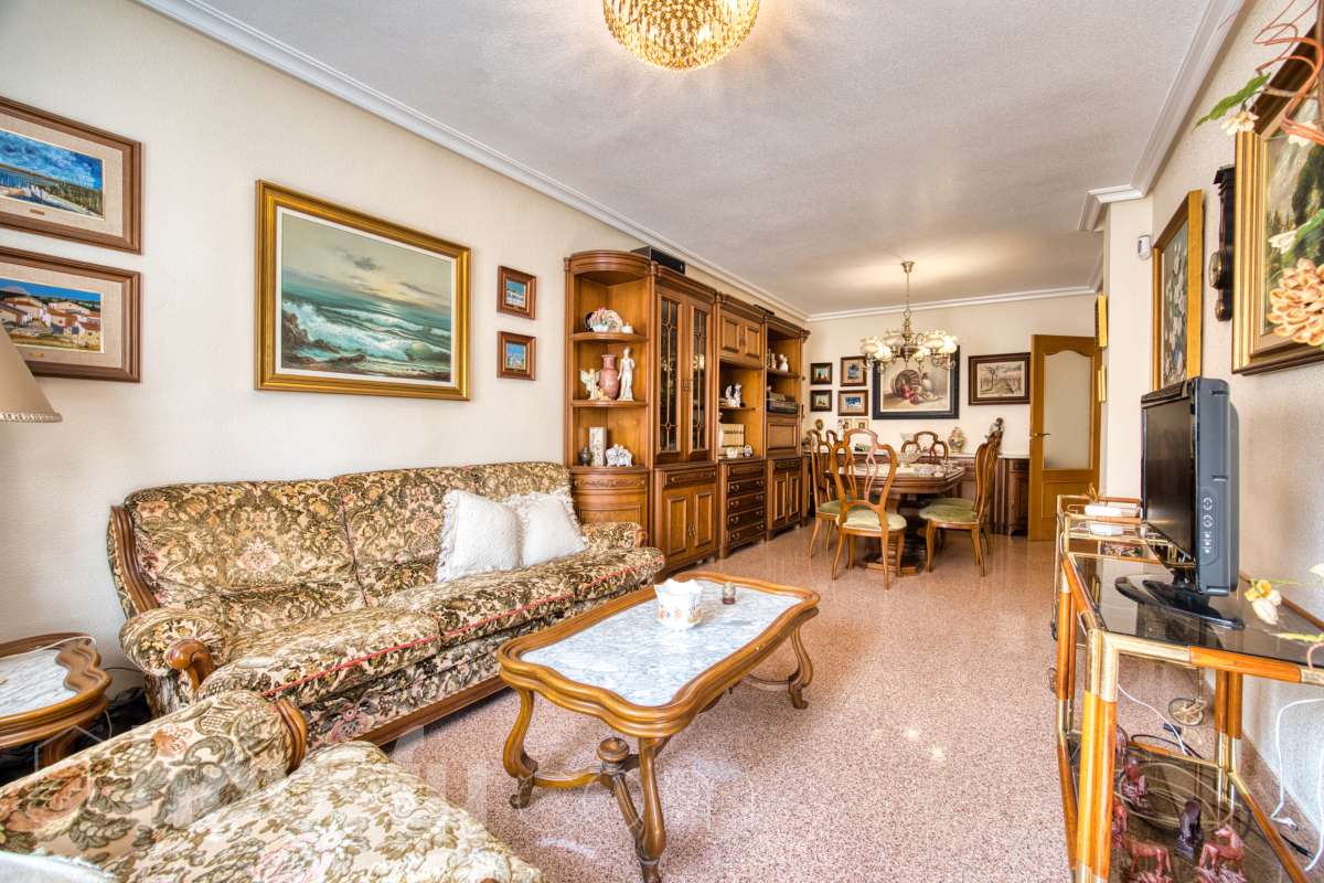 Piso en venta en CL CAPITAN DEMA, Benalua-La Florida-Babel-San Gabriel, Alicante / Alacant-2