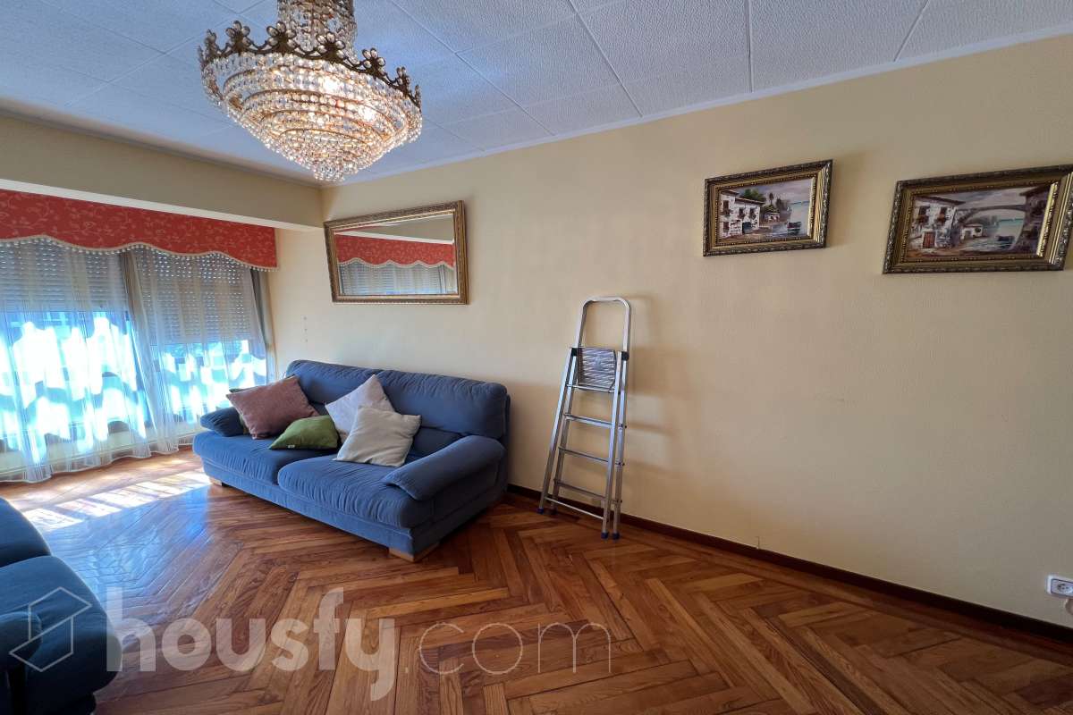 Piso en venta en AV MONELOS,  A Coruña-0