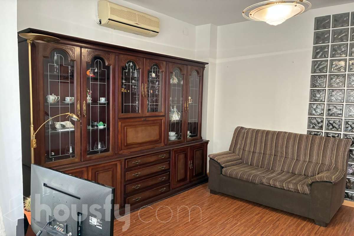 Piso en alquiler en Carrer de Dalt de la Mar, Poblats Marítims, Valencia-1