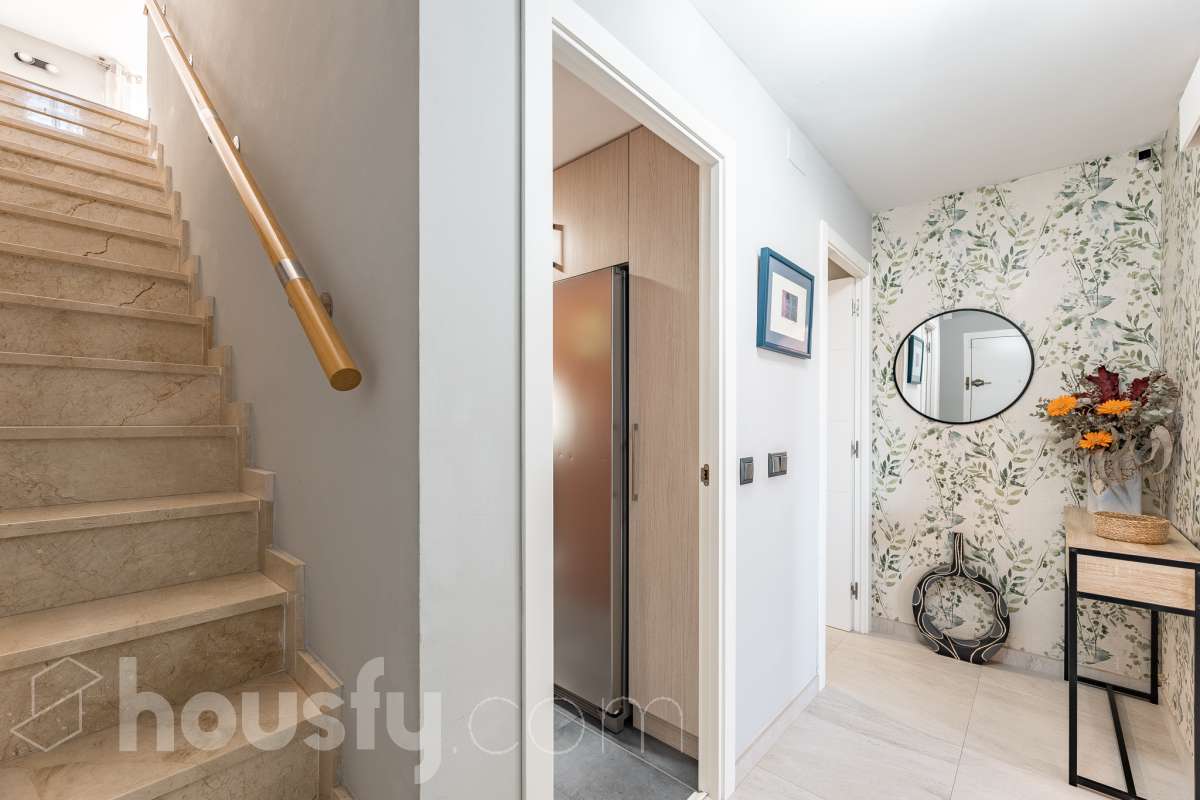 Dúplex en venta en Carrer d'Enric Morera,  Cubelles-1