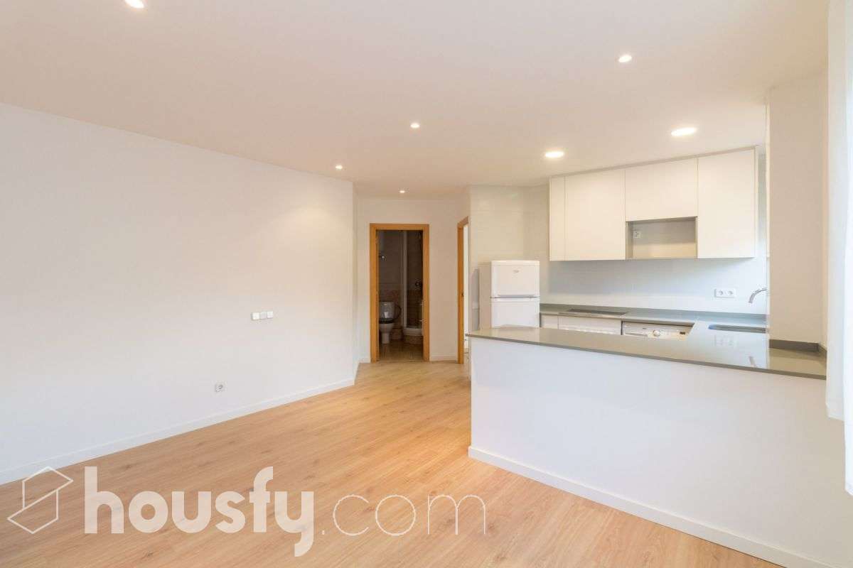 Piso en venta en Carrer de Sant Fructuós, Sants-Montjuïc, Barcelona-2