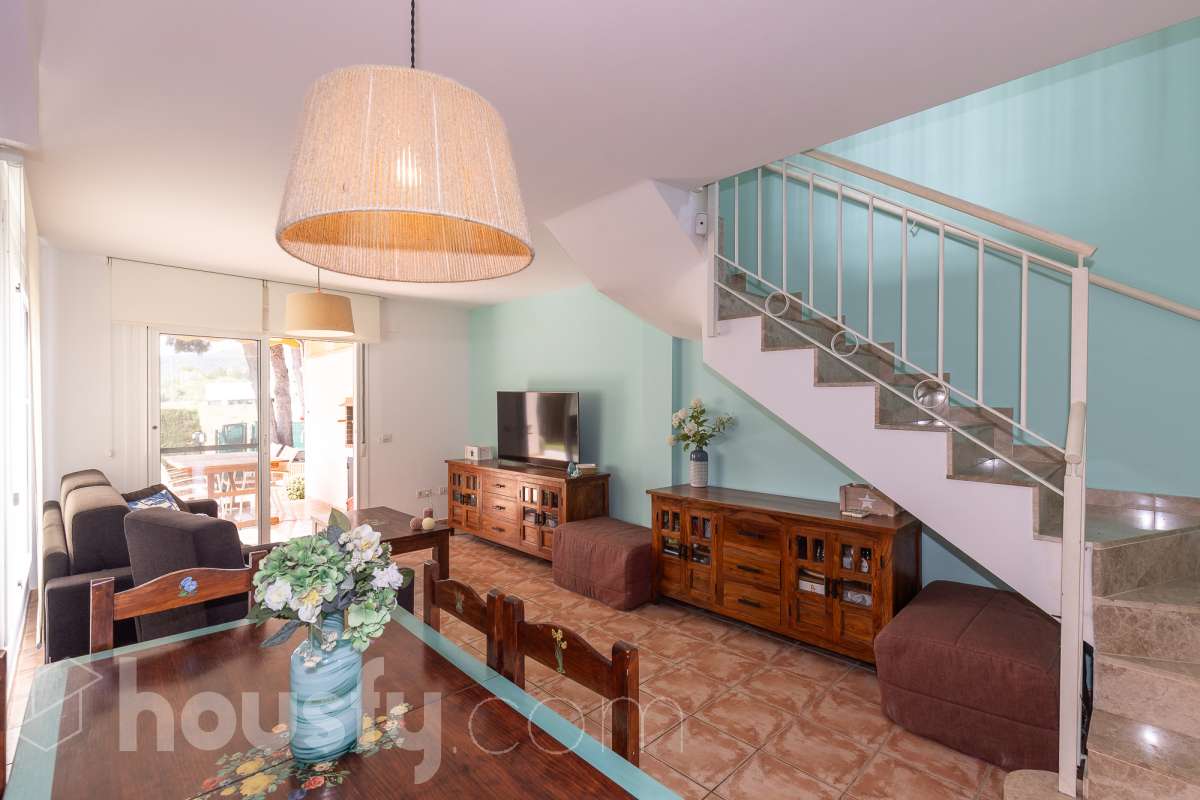 Casa en venta en CL LES TRES SOQUES,  Mont-Roig del Camp-2