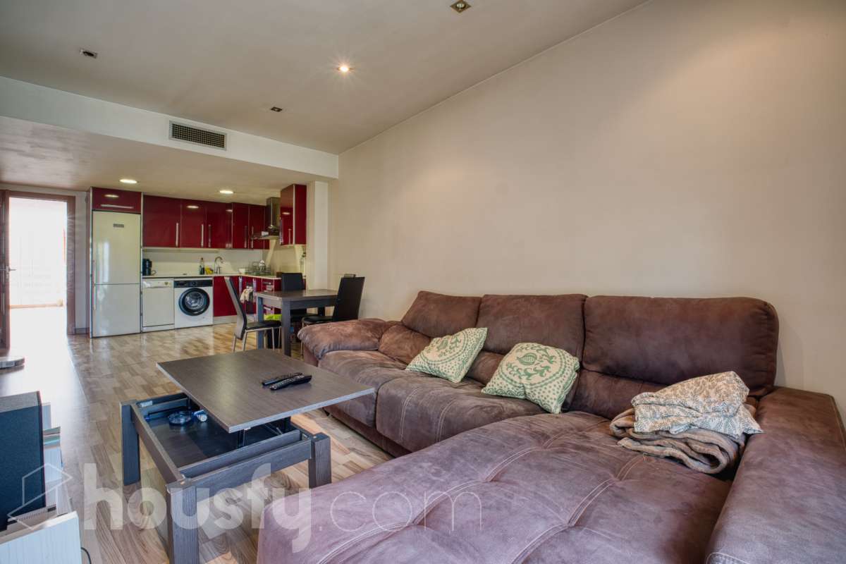 Piso en venta en CL MONTSERRAT,  Vilafranca del Penedès-1