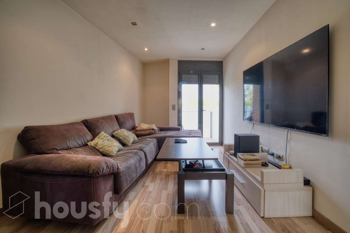 Piso en venta en CL MONTSERRAT,  Vilafranca del Penedès-2