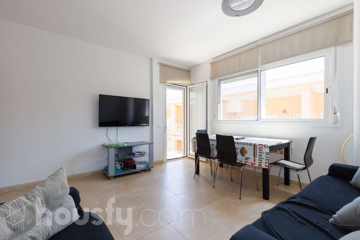 Piso en venta en CL PONENT,  Sant Jaume d'Enveja-2