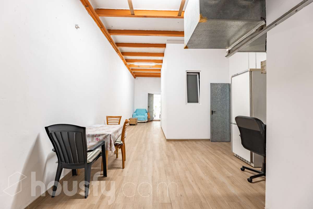 Local en venta en Carrer Llobregat,  L'Hospitalet de Llobregat-3